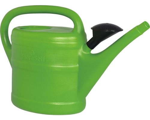 Plastová konev s kropítkem