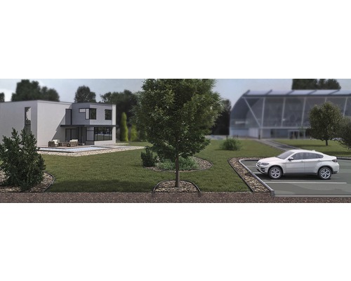 Exteriér moderního domu se zahradou, stromem a zaparkovaným autem