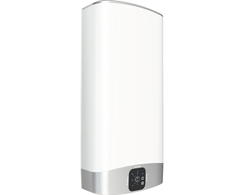 Elektrický ohřívač vody s ovládacím panelem