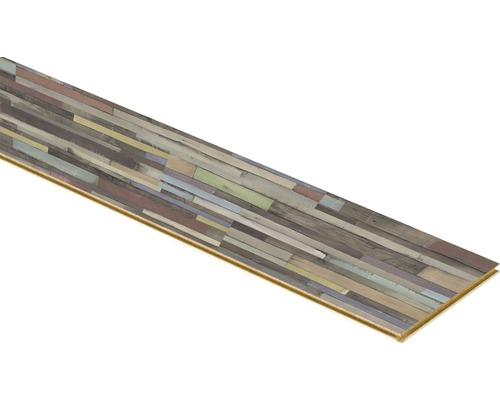 Laminátový panel s dřevěným dekorem