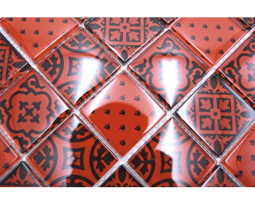 Mozaiková dlaždice se vzorem