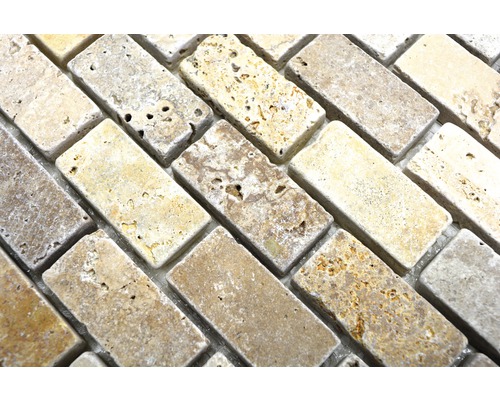 Mozaikové obkladačky z travertinu s rybím vzorem