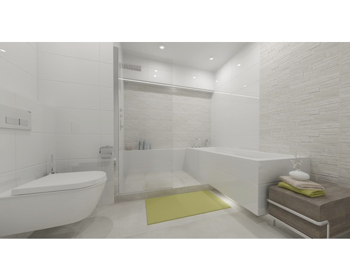 Světlá koupelna s toaletou, sprchou a vanou