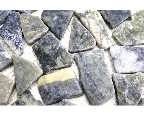 Mozaikové dlaždice z přírodního kamene