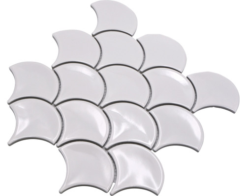 Keramické mozaikové dlaždice ve vějířovém designu