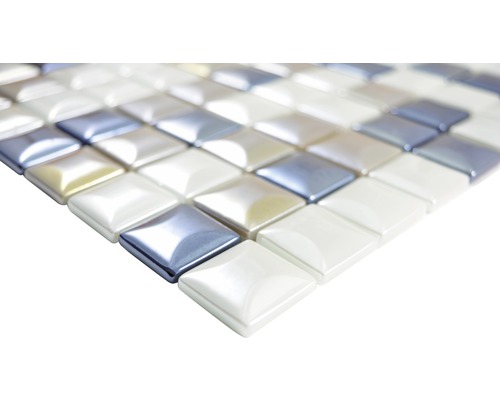 Mozaiková dlaždice s čtvercovými kameny