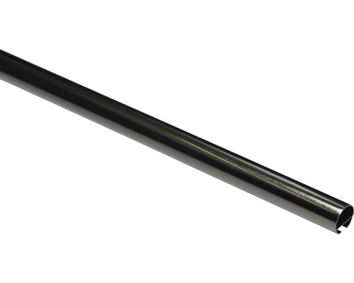 Kovová kolejnice na závěsy