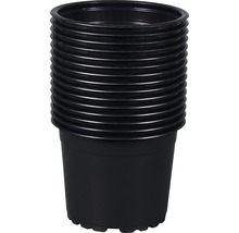 Stoh plastových květináčů