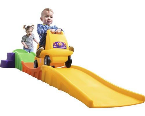 Dítě na žluté horské dráze s autem pro vnitřní použití