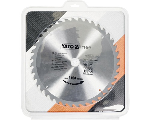 Pilový kotouč Yato na řezání dřeva v balení