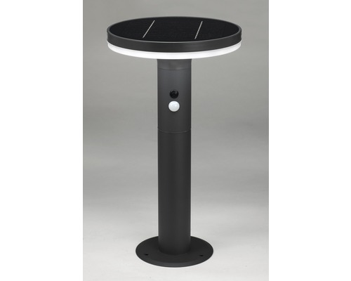 Solární lampa se senzorem pohybu pro venkovní použití