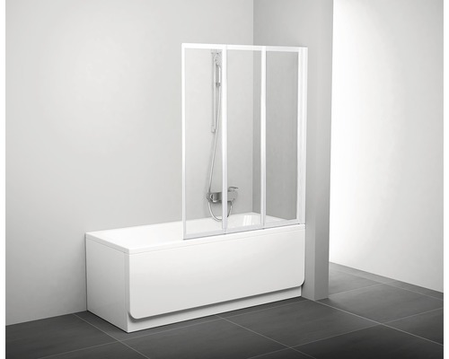 Vana s vanovou zástěnou