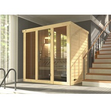 Dřevěná sauna se skleněnými dveřmi vedle schodiště