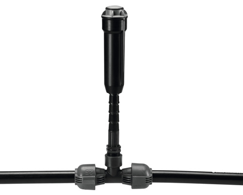 Zavlažovač s T-kusem a zavlažovací trubkou pro zavlažování zahrady