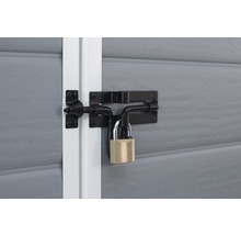 Zámek s visacím zámkem na zahradních dveřích