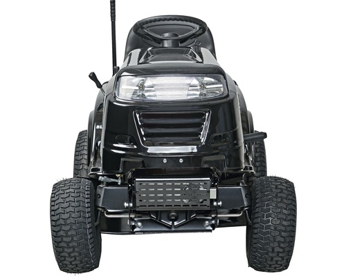 Černá zahradní traktorová sekačka zepředu