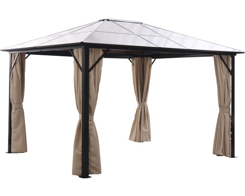 Zahradní altán se střechou a závěsy
