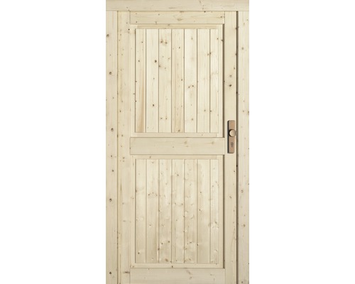 Dřevěné dveře s výplní a kováním