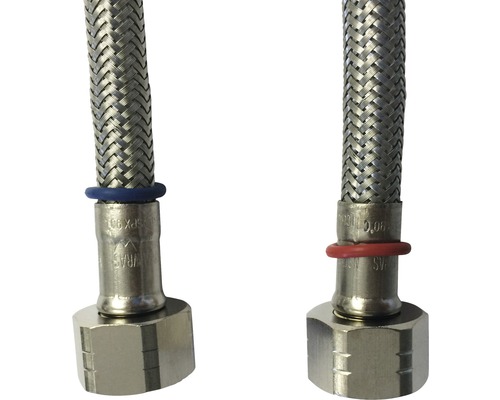 Dvě pancéřové hadice s připojovacími maticemi