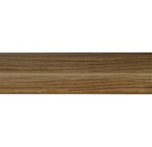 Podlahová lišta s designem dřeva