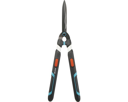 Zahradní nůžky s černými čepelemi a rukojeťmi