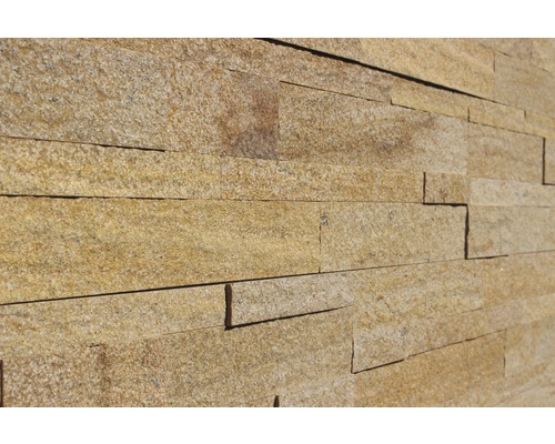 Obklad stěny z přírodního kamene