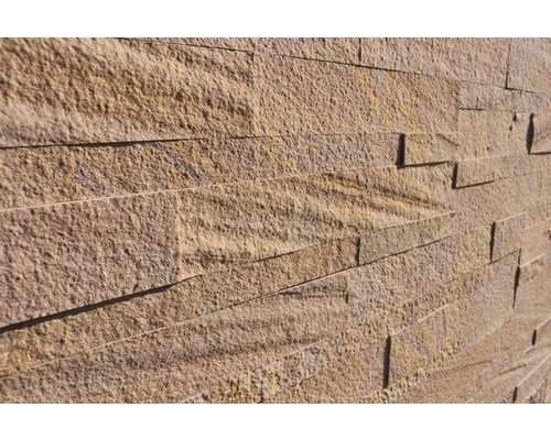 Obklad stěny z přírodního kamene