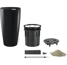 Květináč se zavlažovacím systémem a příslušenstvím