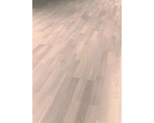 Položená parketová podlaha ze dřeva