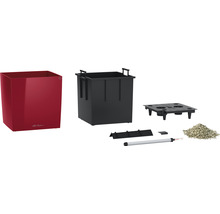 Květináč se zavlažovacím systémem a příslušenstvím