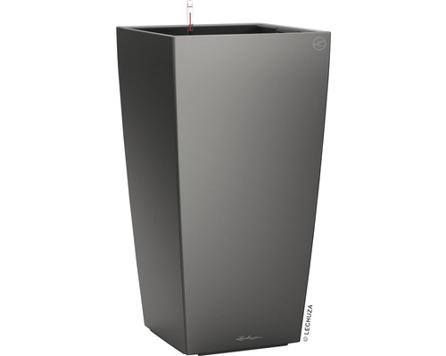 Vysoký květináč se zavlažovacím systémem