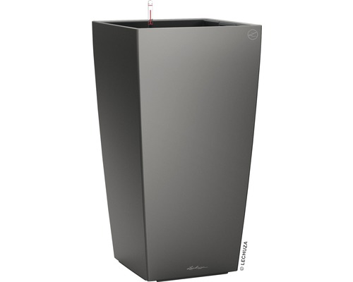 Vysoký, hranatý květináč s ukazatelem hladiny vody pro venkovní použití