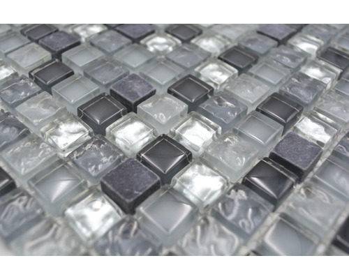 Mozaika z přírodního kamene a skla