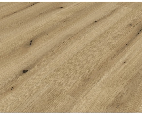 Světlá laminátová podlaha s dřevěnou strukturou