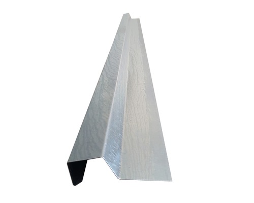 Okapní plech z kovu