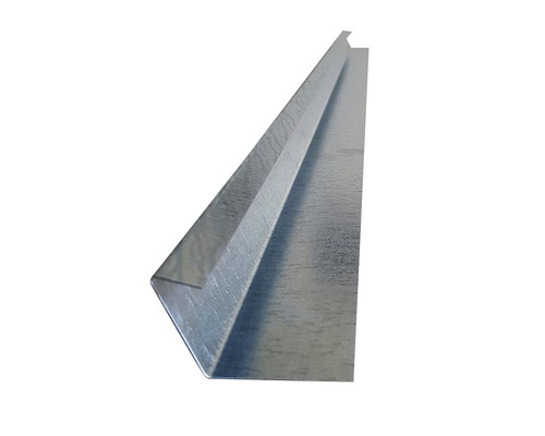 Kovový úhelník pro stavební účely