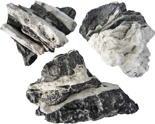 Tři dekorační kameny s pruhovaným vzorem