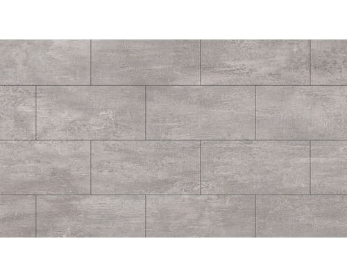 Detail šedých kameninových dlaždic