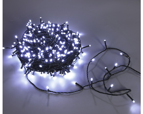 Světelný řetěz s navinutými bílými LED světly