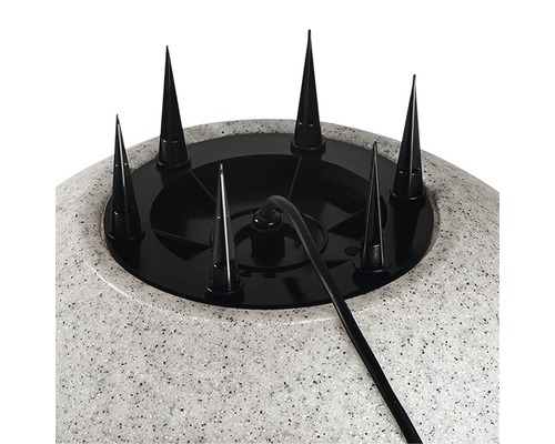 Detailní pohled na fontánu s vodními tryskami