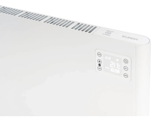Detailní pohled na bílý radiátor s digitálním displejem od společnosti Eurom