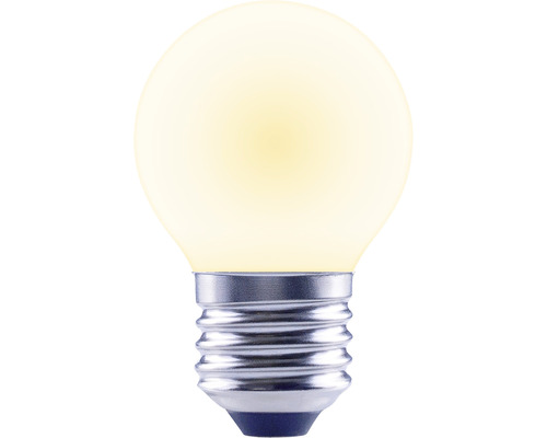 Jedna LED žárovka s kulatým stínidlem.