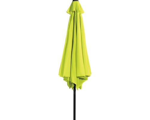 Zavřený slunečník s tyčí