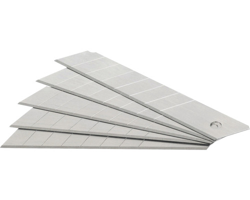 Několik náhradních kovových čepelí pro odlamovací nože