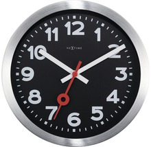 Nástěnné hodiny s černým ciferníkem a stříbrným rámem