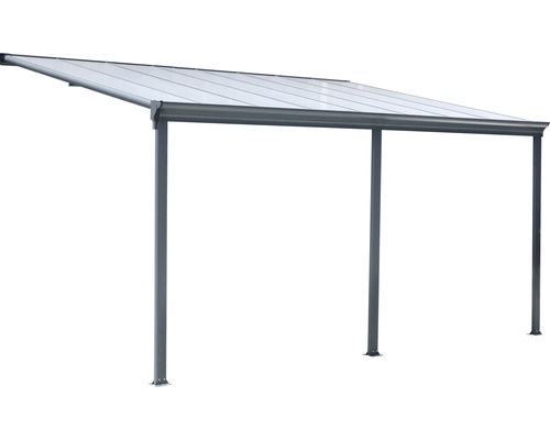 Přístřešek s polykarbonátovými deskami a třemi podpěrnými sloupky