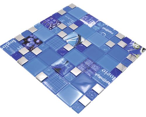 Mozaiková dlaždice se vzory a skleněnými detaily