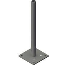 Kovová patka s čtvercovou základnou a otvory pro upevnění.