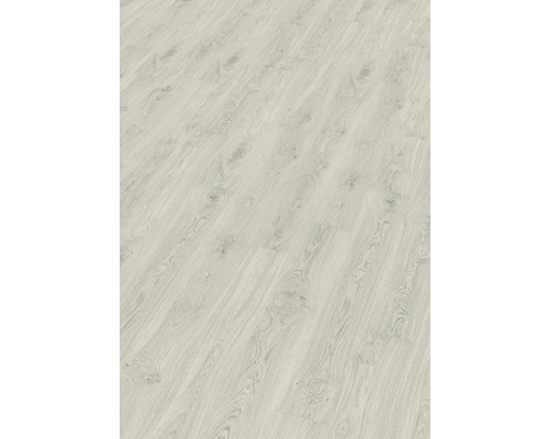 Světlá laminátová podlaha s kresbou dřeva