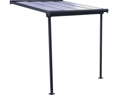 Volně stojící stříška s polykarbonátovými deskami a dvěma sloupky.